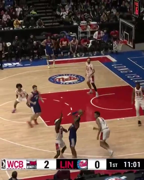 png电子古典中锋！德鲁-蒂米在G联盟19中7砍23分15板10助 生涯首次三双