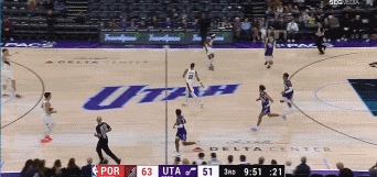 png电子网站菜鸟丨32号秀20+11+5+2断2帽 布泽利斯17分 狼崽香农爆发17+10