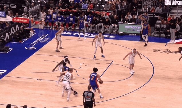 png电子网站活塞8连胜，坎宁安踏雪无痕