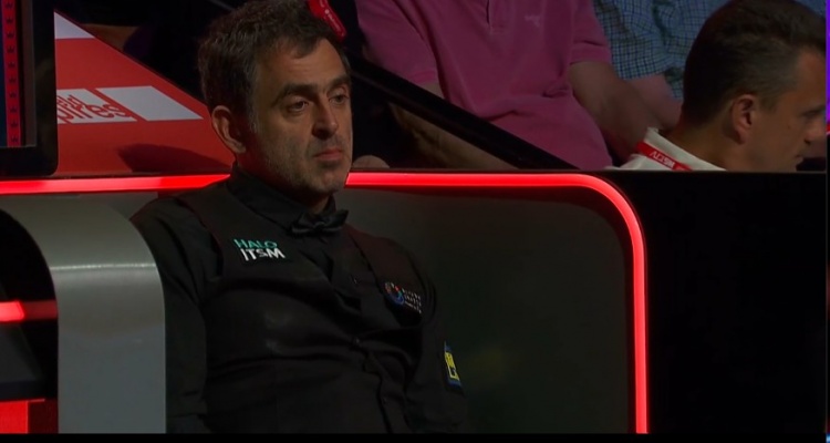 png电子网站奥沙利文前年世锦赛被卢卡打出7连鞭，今年又被赵心童打出9连鞭