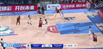 png电子官网👏防守反击一气呵成!巴里-布朗飞身断球反击接回传打成2+1